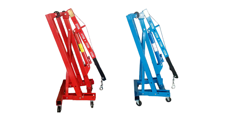 In che modo esattamente una gru con motore idraulico solleva facilmente un motore?